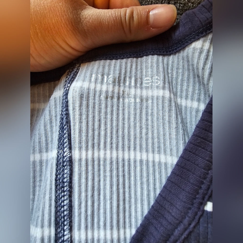 Tanktop-XL-Maurices - Picture 2 of 3